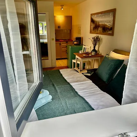Haus Sorgenfrei Mini-butze, Klein, Fein Und Mit Ganz Viel Herz Apartmán