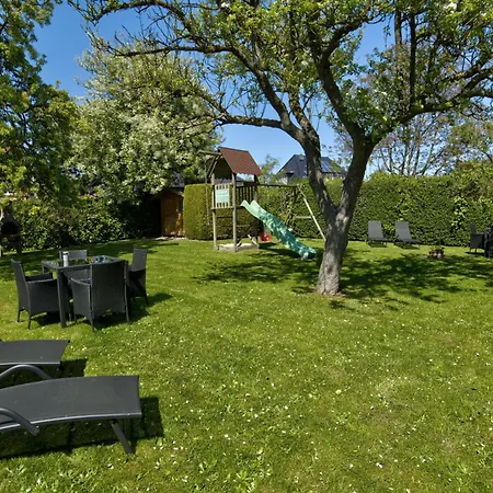 Haus Sorgenfrei Mini-butze, Klein, Fein Und Mit Ganz Viel Herz Lägenhet *